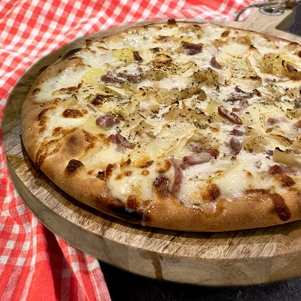 Pizza Savoyarde à Grasse